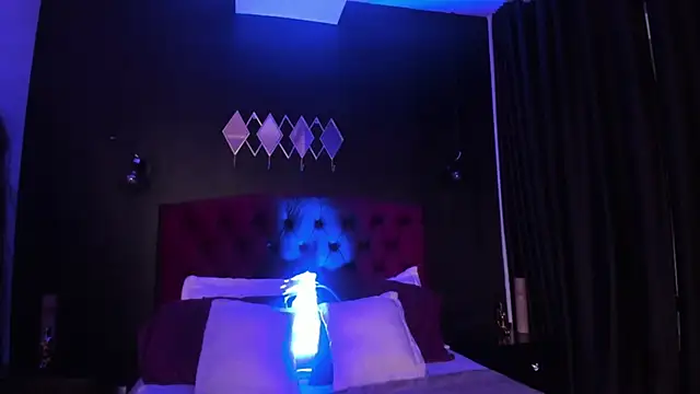 Widny Beaumont online show from December 15, 4:07 am