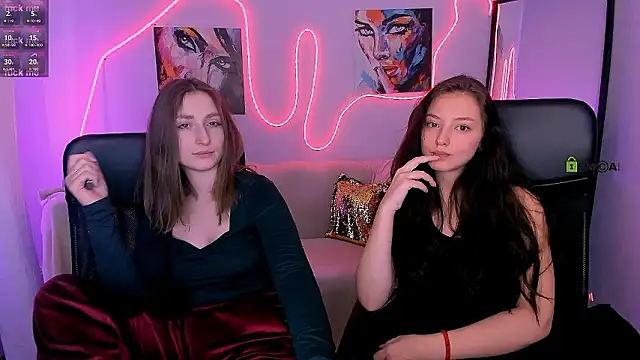 eva smiith  online show from February 4, 7:33 am