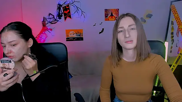 eva smiith  online show from October 28, 6:52 am