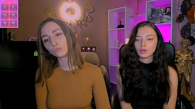 eva smiith  online show from November 26, 7:42 am