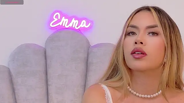 emma-conti2 online show from December 4, 3:35 pm