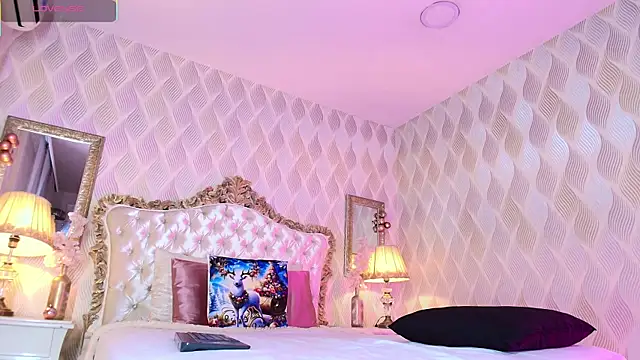 amber sparkle online show from December 21, 1:48 pm