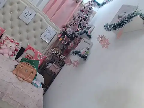 miss ning online show from January 10, 6:12 pm