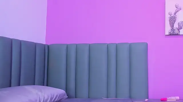 caroline bigboobs1 online show from June 7, 7:04 am