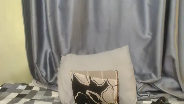 HornyEbony4u online show from February 7, 1:26 pm