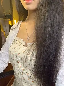 Nhinhi18 online show from March 15, 4:20 pm