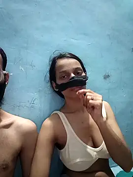 ursumita online show from October 28, 7:52 pm