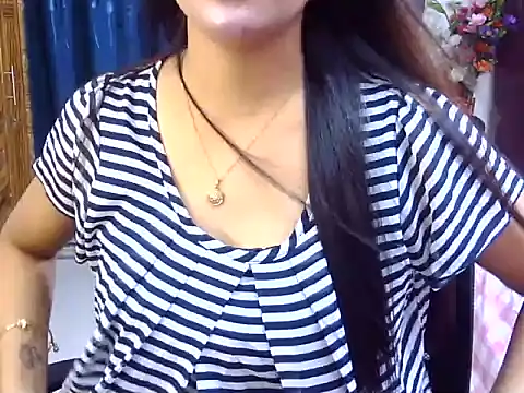 Snapshot of Obonti_2000 chatting on September 23, 6:06 pm Obonti 2000 online show from September 23, 6:06 pm