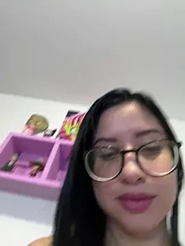 lucy grey25 online show from March 23, 5:30 pm