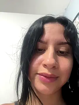 lucy grey25 online show from December 5, 2:00 am