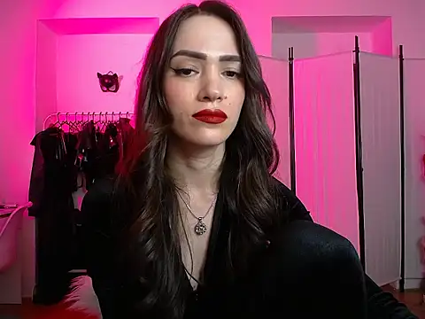 AlienaMoore online show from March 2, 7:31 pm