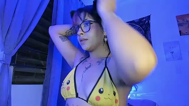 Snapshot of Sweet_mim_ chatting on October 9, 11:53 pm Sweet mim  online show from October 9, 11:53 pm