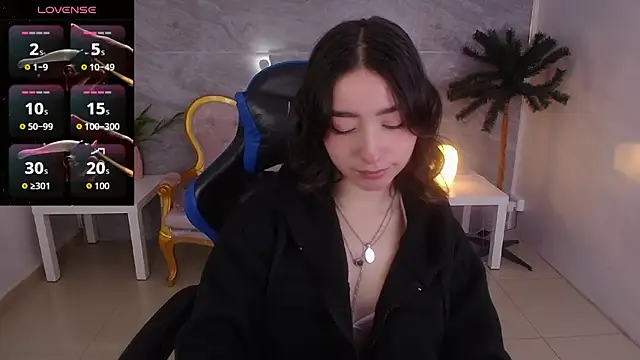 venuss09 s online show from December 3, 1:24 pm