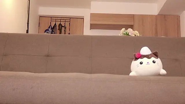 DulceDuarte online show from March 14, 2:23 am