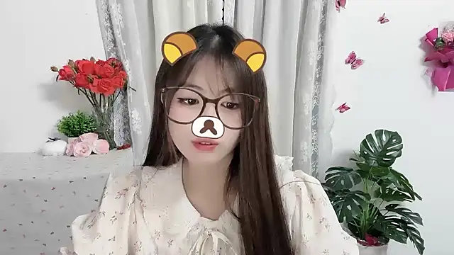 Amelia-babee online show from June 15, 1:11 pm