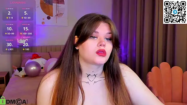 Snapshot of elle_one chatting on September 23, 3:15 am elle one online show from September 23, 3:15 am