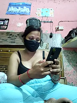 Snapshot of shalubhabhi69 chatting on October 1, 8:36 pm shalubhabhi69 online show from October 1, 8:36 pm