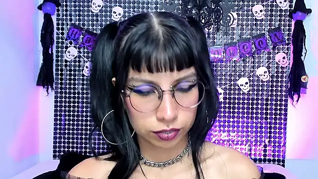 Rose 72 online show from October 14, 10:56 pm