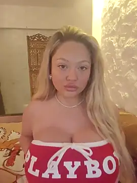 misstitmouseofficial online show from September 14, 3:10 pm