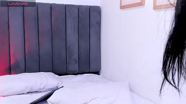 SuccubusDolly online show from October 1, 9:31 pm