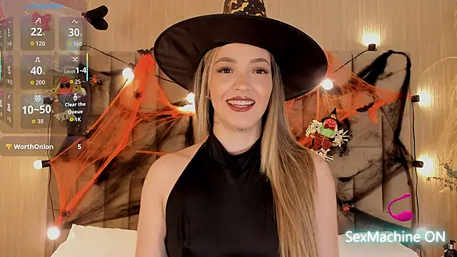 ClaradelMar online show from October 31, 10:52 am