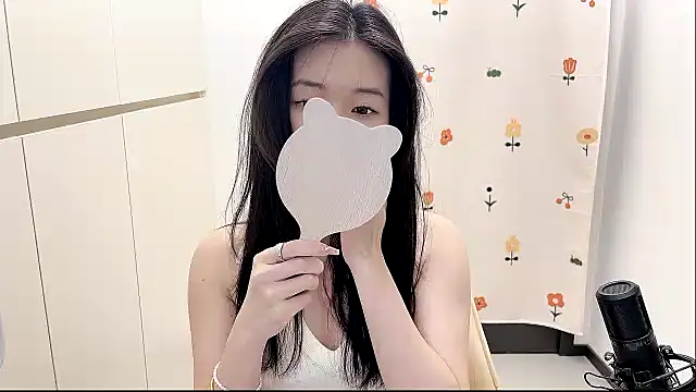Snapshot of Rosalind_xixi chatting on September 12, 2:02 pm Rosalind xixi online show from September 12, 2:02 pm