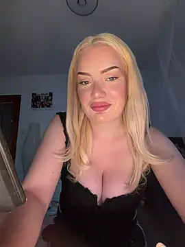baddestbaabyy online show from May 11, 2:56 pm