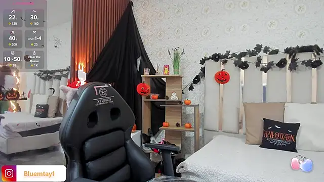 BLUE TAY1 online show from October 22, 1:05 pm