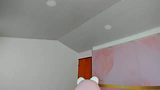 milk candy18 online show from October 12, 1:02 pm