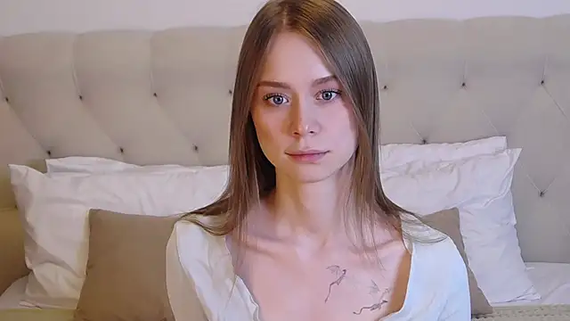 KarolinaConner online show from November 25, 4:14 am