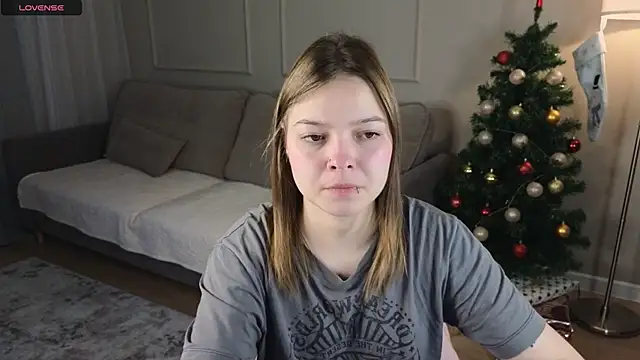 patriciapink online show from January 13, 8:18 am