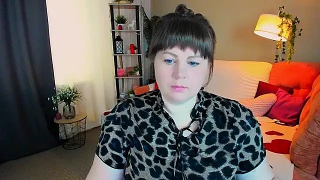 CrystaalStaar online show from May 31, 4:29 am