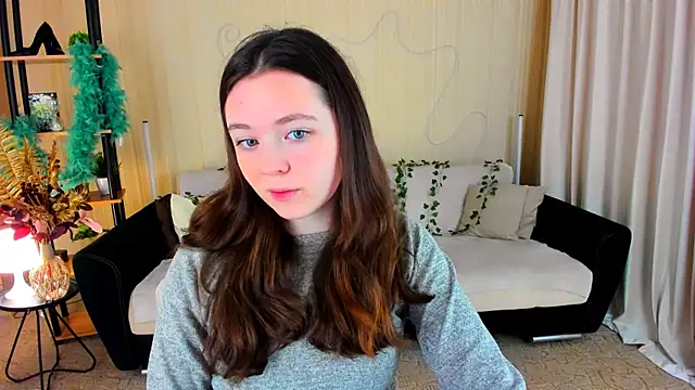 AlluringLookk online show from December 3, 4:20 pm