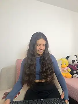Snapshot of Emilyybennet_ chatting on October 22, 1:05 pm Emilyybennet online show from October 22, 1:05 pm