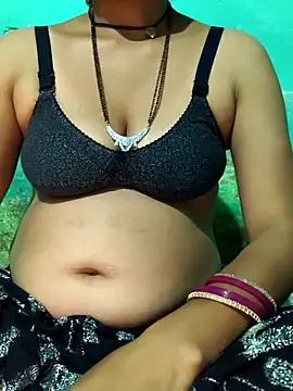 Snapshot of Love-pari077 chatting on September 11, 3:01 pm Love-pari077 online show from September 11, 3:01 pm
