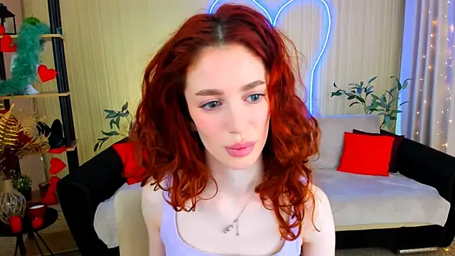 ChristinaConteeree online show from July 3, 6:25 pm