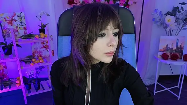 CrystallBloom online show from January 19, 4:14 pm