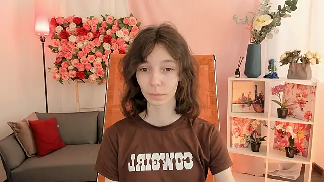 EmmanuellBrown online show from March 29, 4:22 am