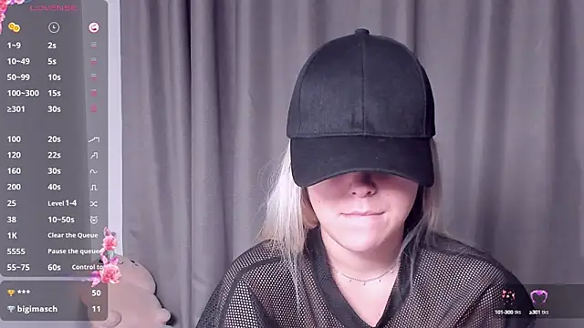 Snapshot of AngelAnty chatting on September 29, 4:23 pm AngelAnty online show from September 29, 4:23 pm