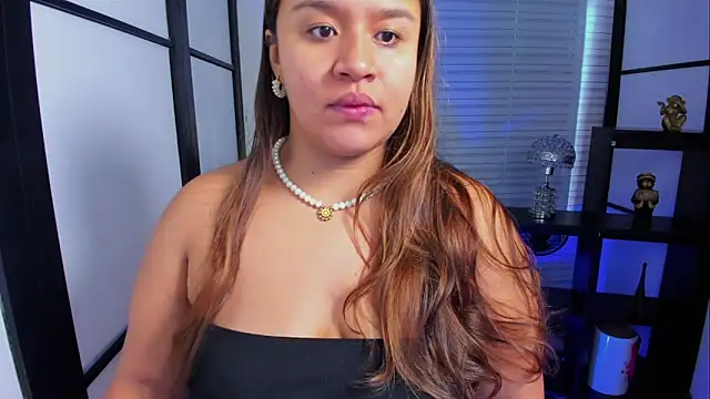 ElaBourn  online show from September 28, 1:16 pm