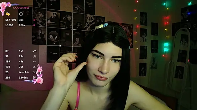 mskissa online show from September 8, 9:47 pm