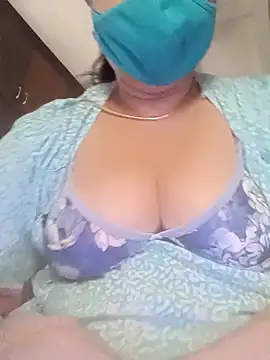 Snapshot of Tamil_Sivani chatting on October 22, 2:16 am Tamil Sivani online show from October 22, 2:16 am