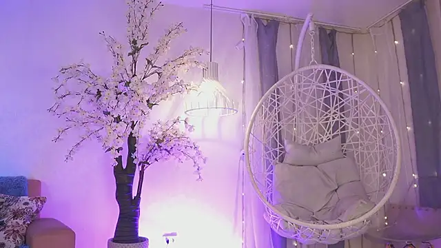 JadeSummerr online show from February 2, 11:31 am