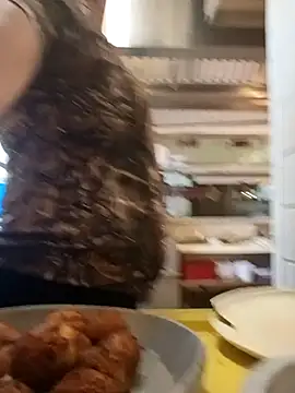 sarahkat86 online show from September 17, 5:22 pm