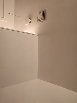 sarahkat86 online show from February 17, 12:54 am