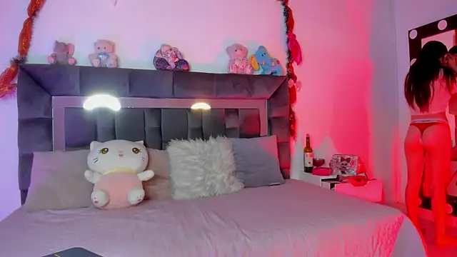 Jade rey  online show from January 8, 3:21 am