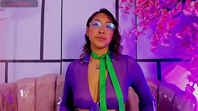 Olivejoness online show from September 16, 3:58 am