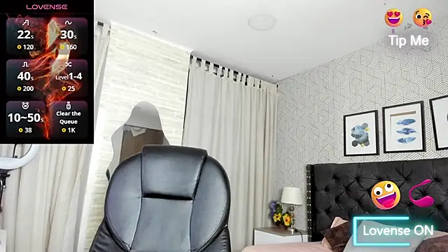 sweet  vanessa1 online show from September 14, 4:43 am