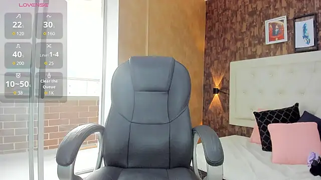 sweet  vanessa1 online show from February 24, 10:08 pm