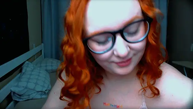 darlingeva1010 online show from November 18, 1:17 am